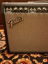 Load image into Gallery viewer, Fender Tonemaster Deluxe Reverb Solid State Combo
