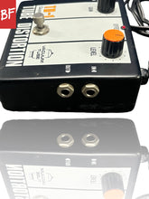 Load image into Gallery viewer, 1980's Guyatone TD-1 Tube Distortion w/ Step Down Transformer
