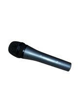 Load image into Gallery viewer, Sennheiser e835 Cardioid Dynamic Mic
