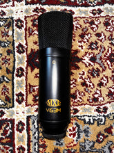 Load image into Gallery viewer, MXL V63M Large Diaphragm Condenser
