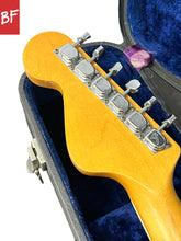 Load image into Gallery viewer, 1966/1967 Fender Coronado II Electric in Cherry Sunburst
