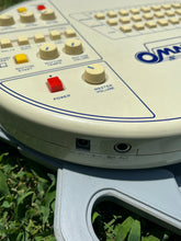 Load image into Gallery viewer, 1980’s Suzuki OM-27 System Two Omnichord
