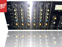 Load image into Gallery viewer, 1980's Yamaha M406 6-Channel Analog Mixer
