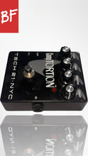Load image into Gallery viewer, Tech 21 Comptortion Compressor/Distortion
