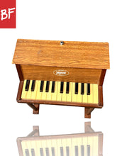 Load image into Gallery viewer, 1960's Jaymar Piano w/ 1/4" Mod
