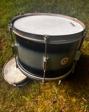 Load image into Gallery viewer, 1950’s Kent Drums 3pc Kit in Black/Gold Duco
