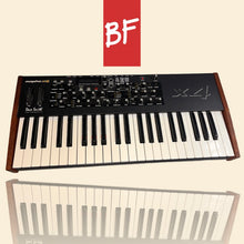 Load image into Gallery viewer, Dave Smith Instruments Mopho x4 44-Key 4-Voice Polyphonic Analog Synthesizer
