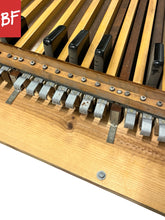 Load image into Gallery viewer, Hammond 25-Note Bass Pedalboard
