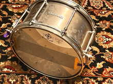 Load image into Gallery viewer, Dunnett Classic Titanium 8x14 Snare
