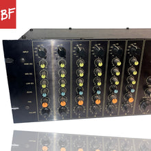 Load image into Gallery viewer, 1980's Yamaha M406 6-Channel Analog Mixer
