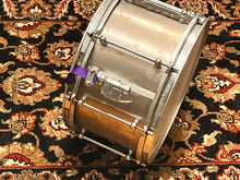 Load image into Gallery viewer, Dunnett Classic Titanium 8x14 Snare
