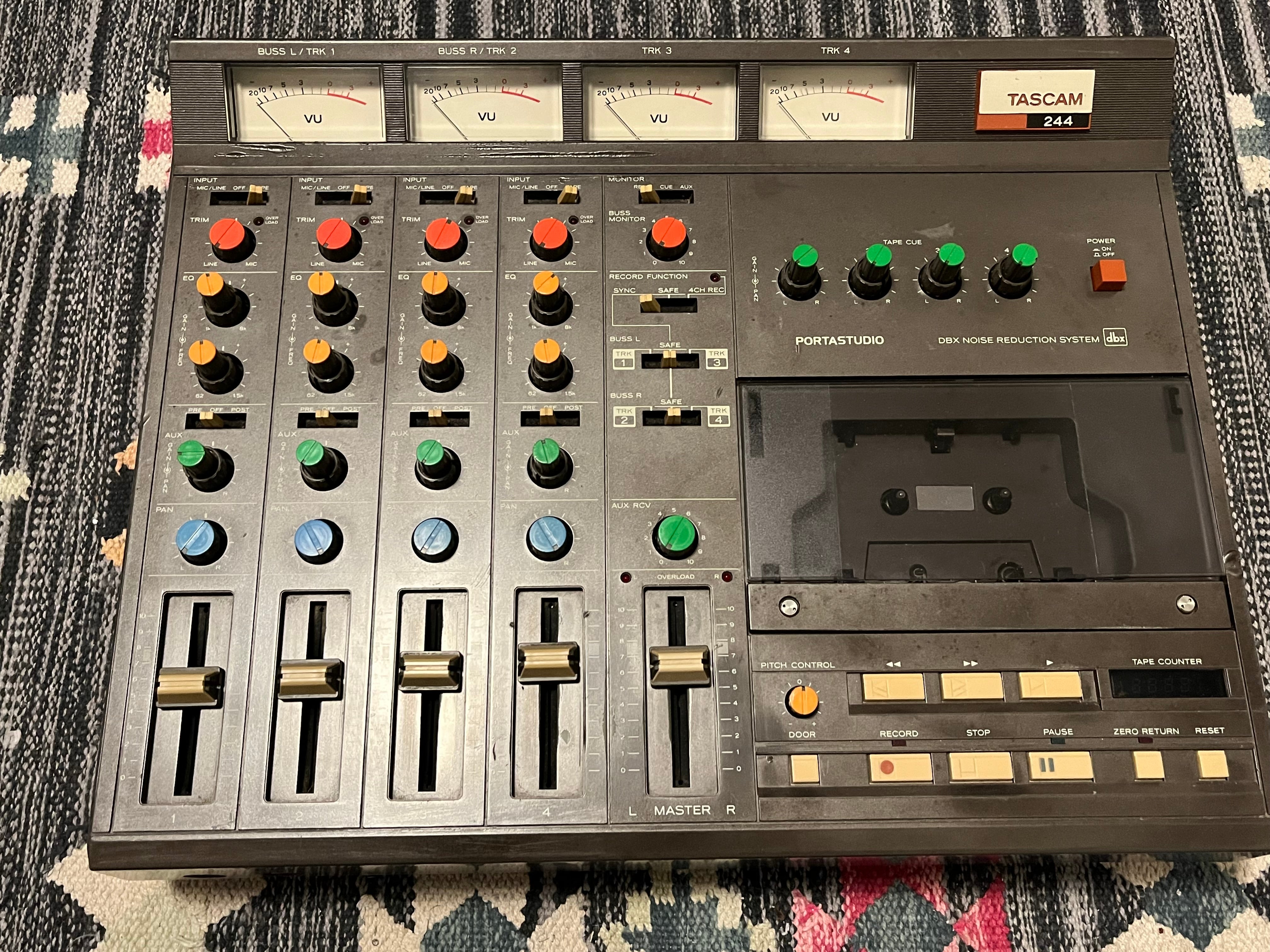 A24CBAFD-C19C-4C03-83DD-