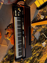Load image into Gallery viewer, Hammond XK-2 Portable Organ
