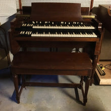 Load image into Gallery viewer, 1948 Hammond BV Tube Organ
