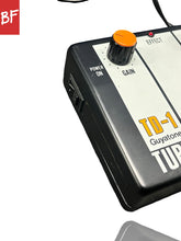 Load image into Gallery viewer, 1980's Guyatone TD-1 Tube Distortion w/ Step Down Transformer
