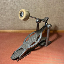 Load image into Gallery viewer, 1960&#39;s Ludwig Speed King Kick Pedal
