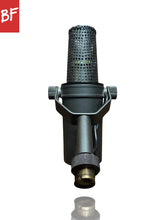 Load image into Gallery viewer, 1980’s Shure SM7 Cardioid Dynamic Mic
