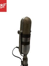 Load image into Gallery viewer, 1960&#39;s RCA 77-DX Polydirectional Ribbon Mic
