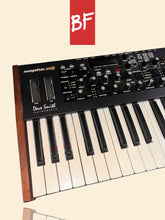 Load image into Gallery viewer, Dave Smith Instruments Mopho x4 44-Key 4-Voice Polyphonic Analog Synthesizer
