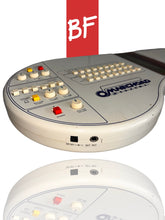 Load image into Gallery viewer, 1980’s Suzuki Omnichord OM-27
