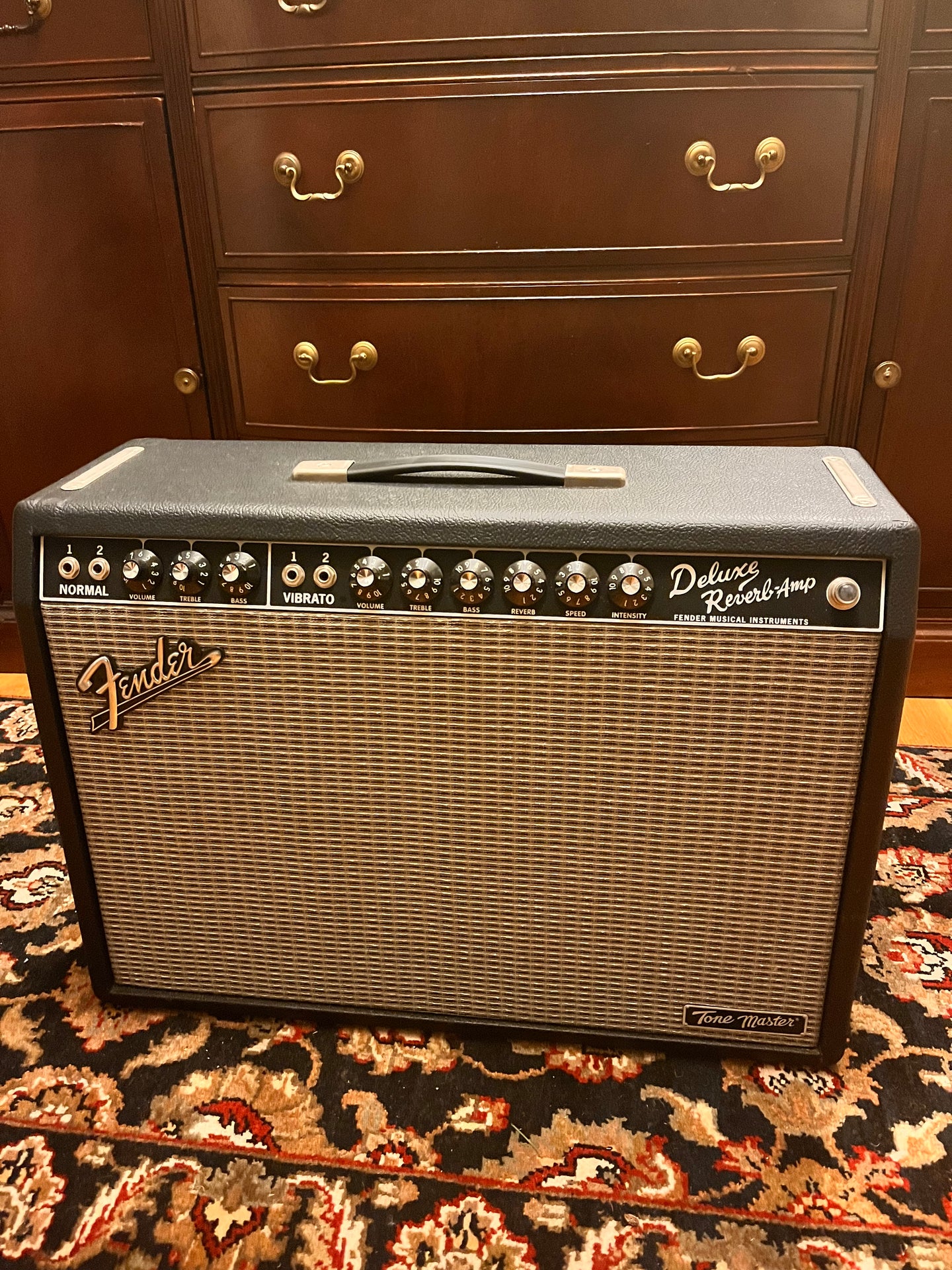 Fender Tonemaster Deluxe Reverb Solid State Combo