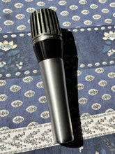 Load image into Gallery viewer, 1970’s Shure Unidyne IV 548 Cardioid Dynamic Mic
