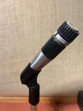 Load image into Gallery viewer, 1960&#39;s Shure Unidyne 545SD Cardioid Dynamic Mic
