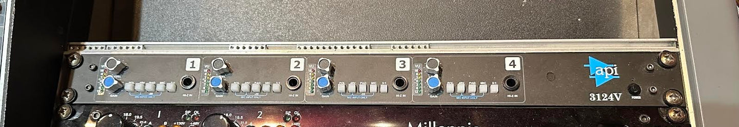 API 3124V 4-Channel Mic Preamp