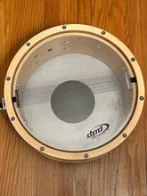 Load image into Gallery viewer, Pacific Drums and Percussion Concept Maple 5.5x14&quot; Snare Drum with Wood Hoops
