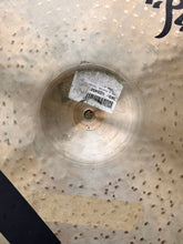 Load image into Gallery viewer, Zildjian K Custom 22&quot; Dark Ride
