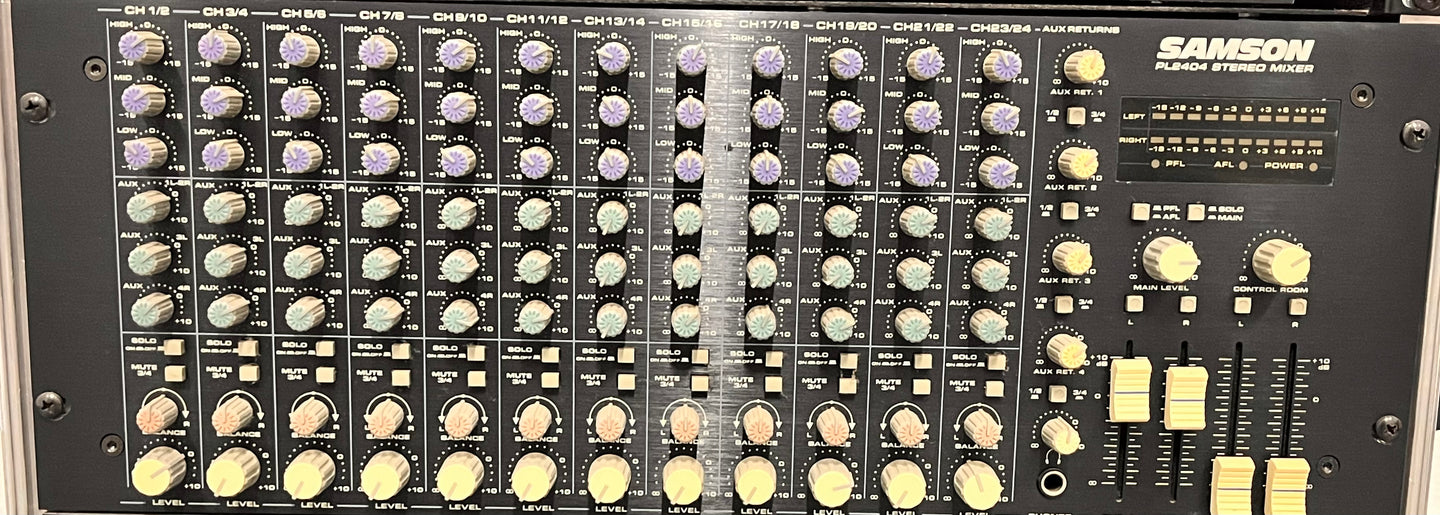Samson PL2404 Stereo Rackmount Mixer