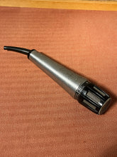 Load image into Gallery viewer, 1970&#39;s Shure Unidyne B Cardioid Dynamic Mic
