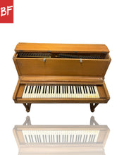 Load image into Gallery viewer, 1950’s/1960’s Marco Polo by Kawai 64-Key Upright Piano
