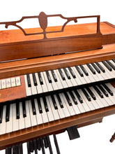 Load image into Gallery viewer, 1950&#39;s Wurlitzer 4410 Spinette Tube Reed Organ

