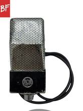 Load image into Gallery viewer, 1940&#39;s RCA 74-B Bidirectional Ribbon Mic
