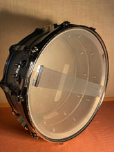 Load image into Gallery viewer, Ludwig Acrolite 6.5x14 Aluminum Snare
