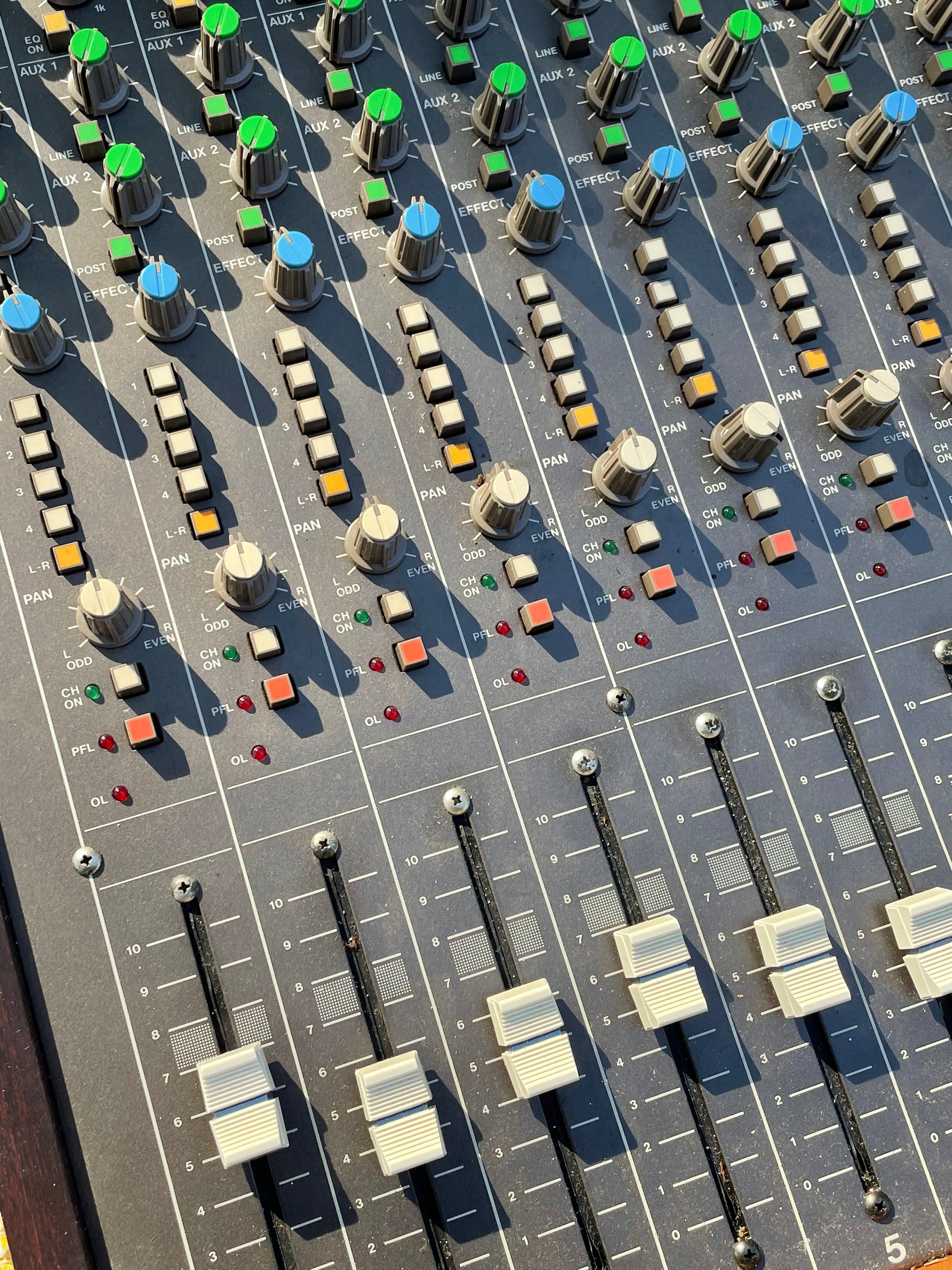 1980's Tascam M-320 20-Channel Analog Mixing Console – Byrd Finds