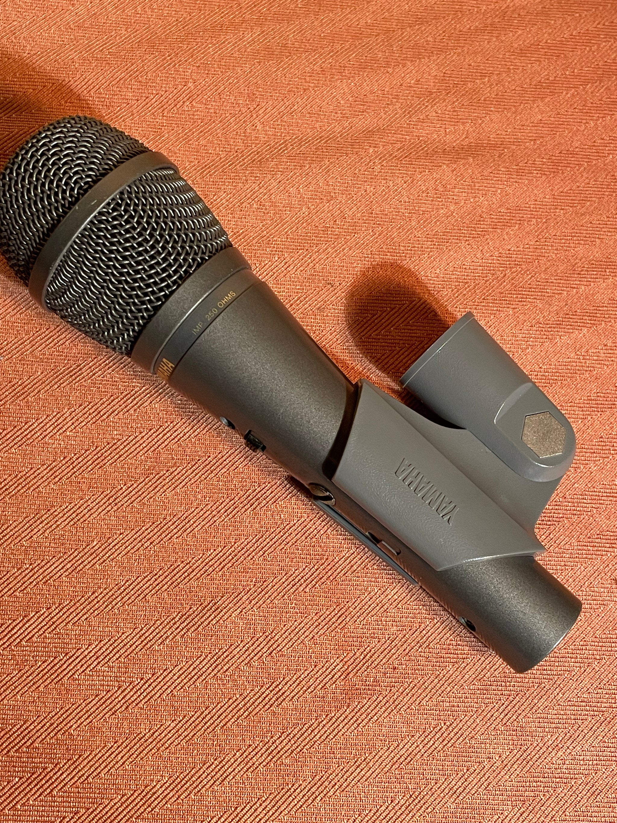 1980's Yamaha MZ103Be Dynamic Cardioid Mic – Byrd Finds