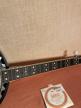 Load image into Gallery viewer, Fender FB-54 5-String Resonator Banjo
