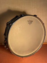 Load image into Gallery viewer, Ludwig Acrolite 6.5x14 Aluminum Snare
