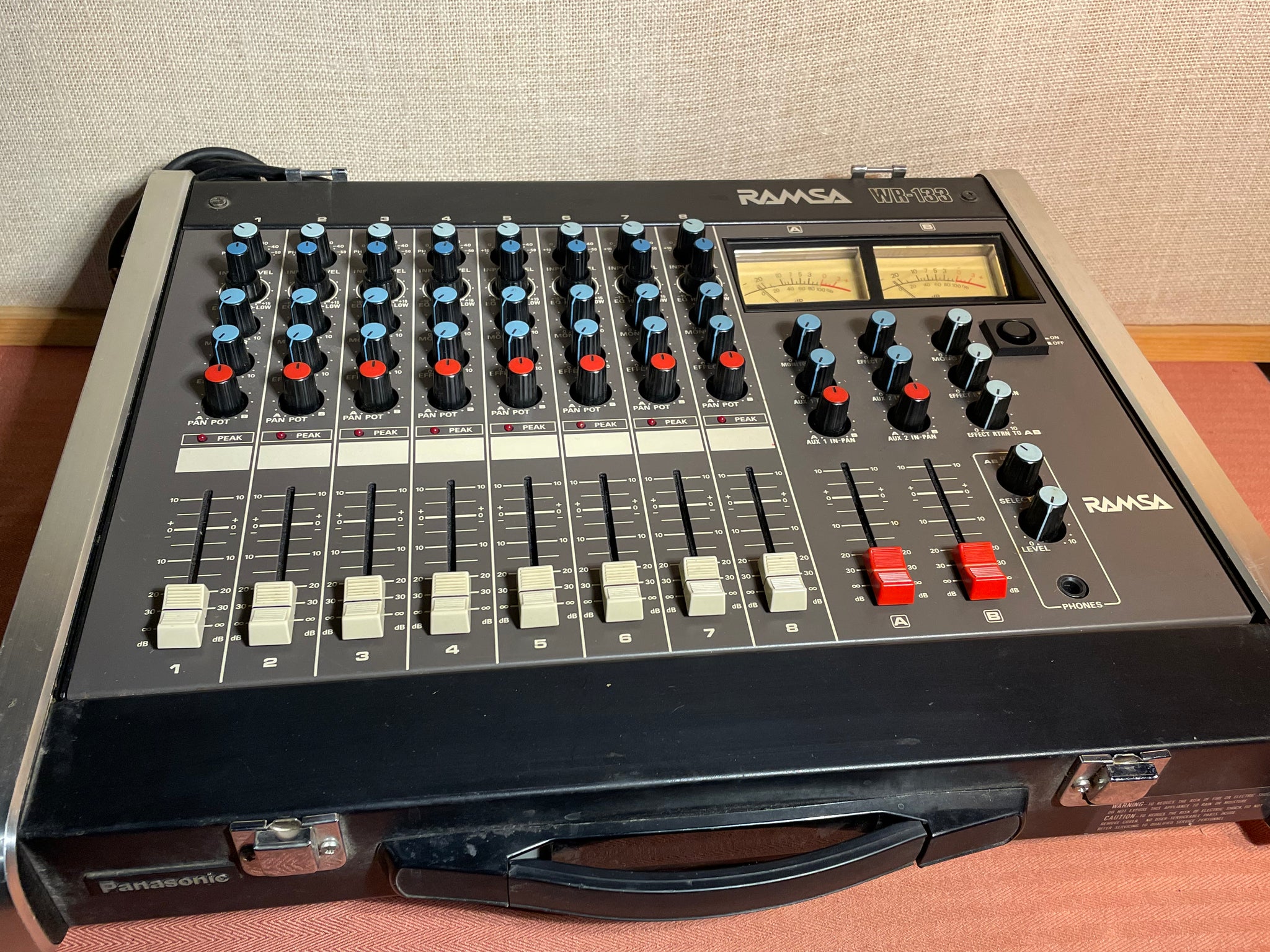1990's Ramsa WR-133 8-Channel Analog Mixer – Byrd Finds