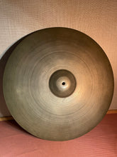 Load image into Gallery viewer, 1950&#39;s Zildjian 22&quot; Large Stamp Ride
