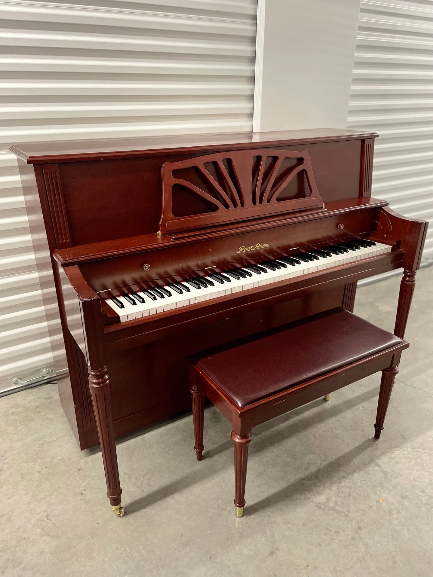 Pearl River UP115P 45” Studio Piano